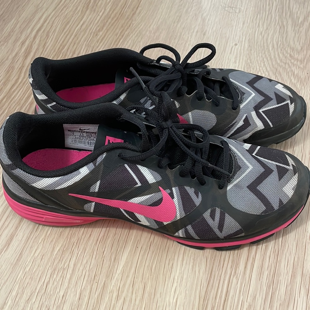 Nike Dual Fusion Running Shoes